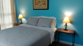  Waikiki Whale Watcher Apts 503B  Гонолулу